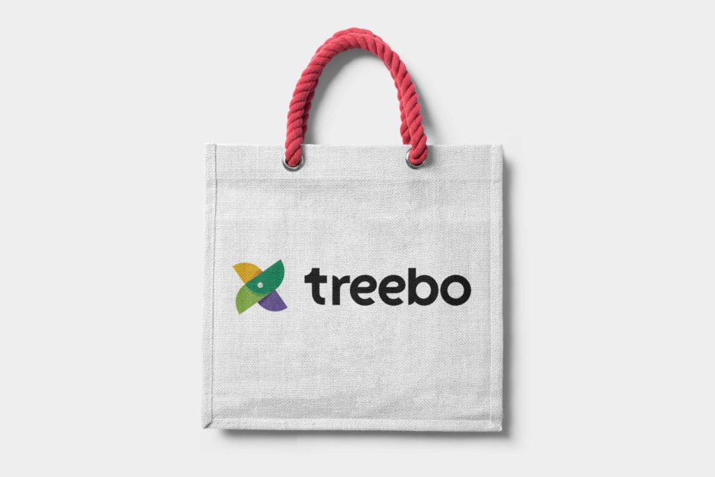 Download Free Trivago Tote Bag Mockup - FreeMockup