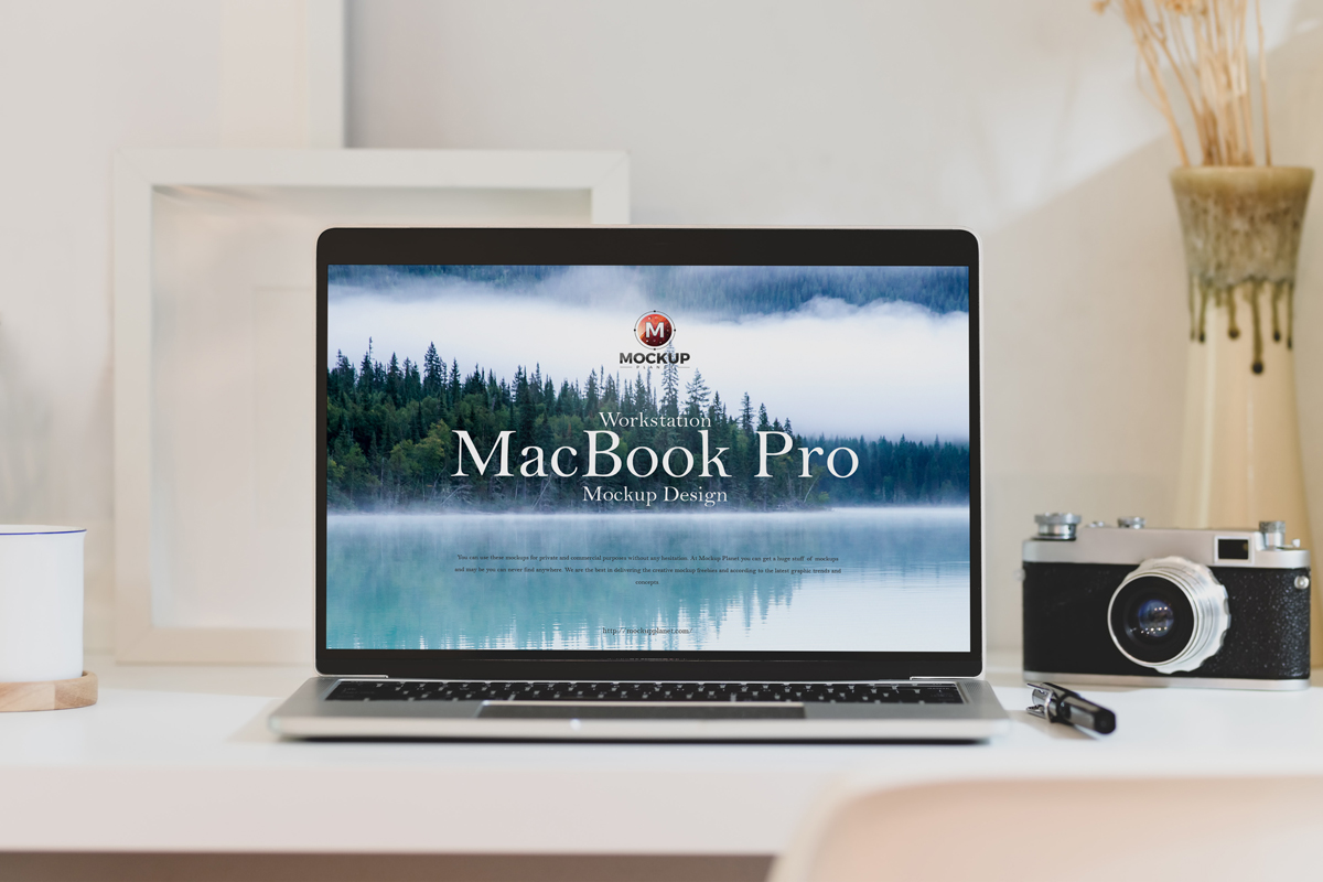 Workstation MacBook Pro Free PSD Mockup