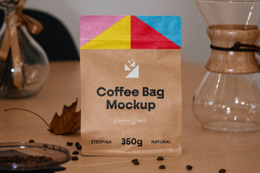 Free Small Bag Packaging Mockup