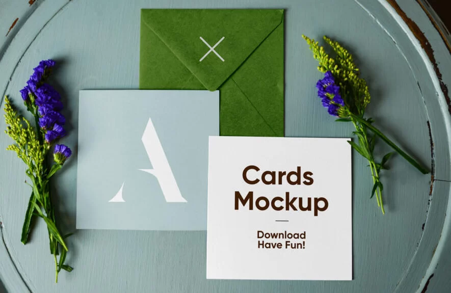 Envelope with Cards Free Mockup (PSD)